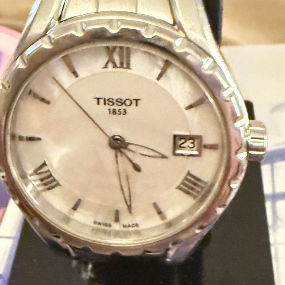 Women’sTissot stainless steel mother of pearl Watch - Picture 8 of 15